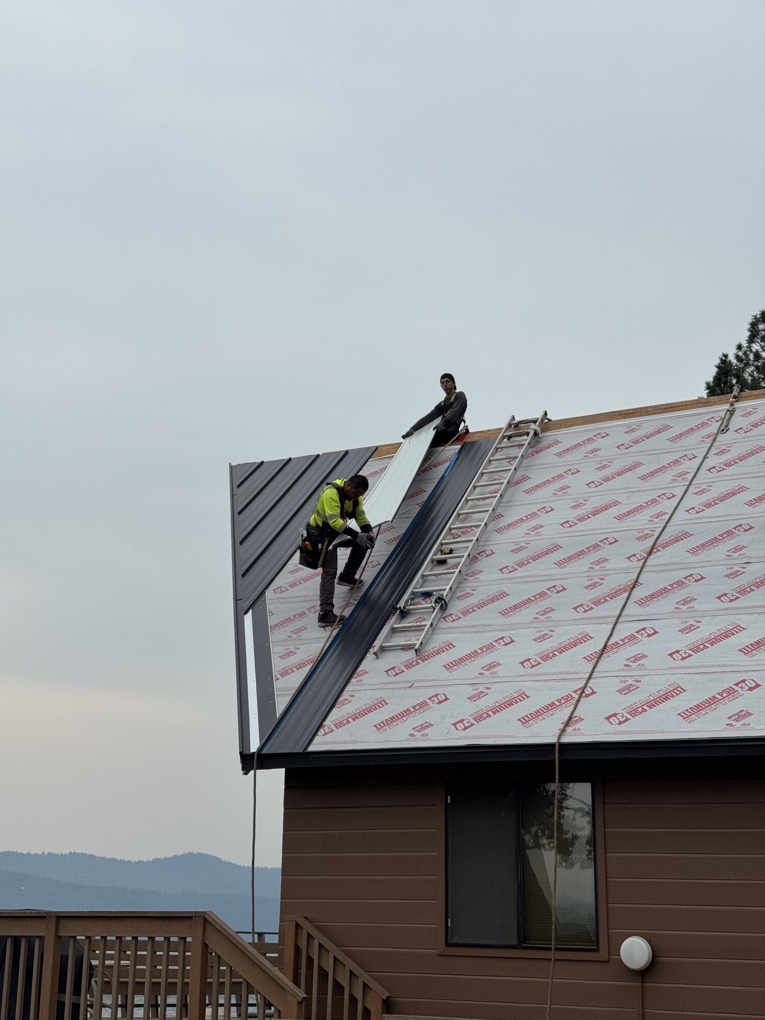 Standing seam metal roofing installation